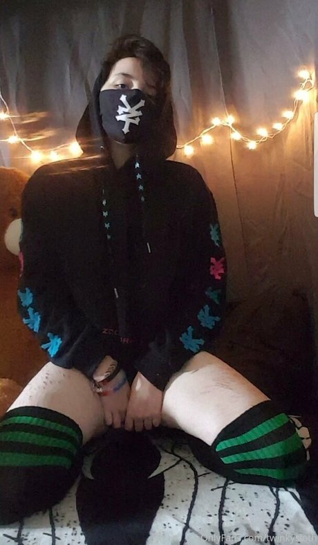 ftmtwinky pornstar hd img