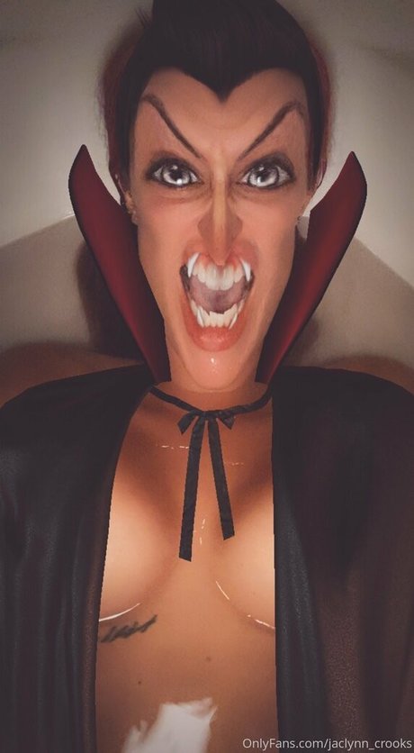 Jaclynn Crooks model beautiful picture