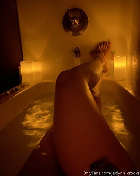 Jaclynn Crooks top star pics