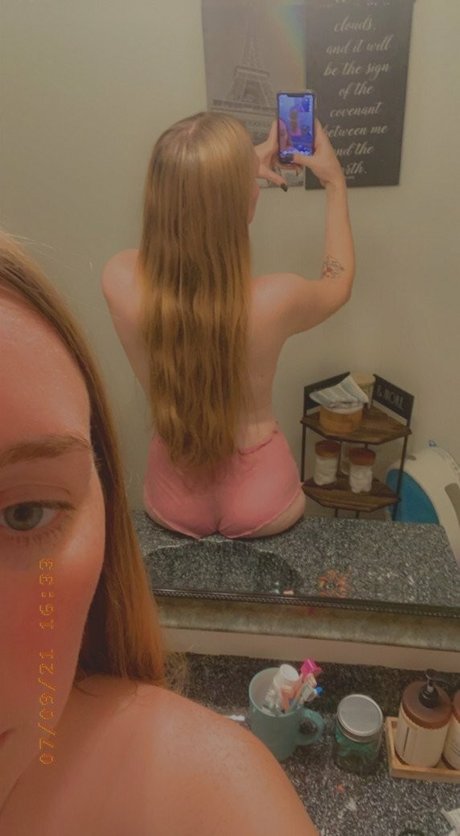 timbers223 naked model pic