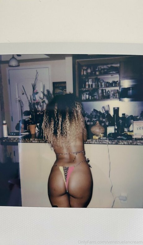 venezuelancream model naked images
