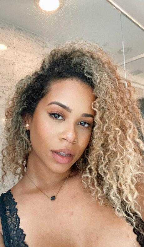 venezuelancream top star picture