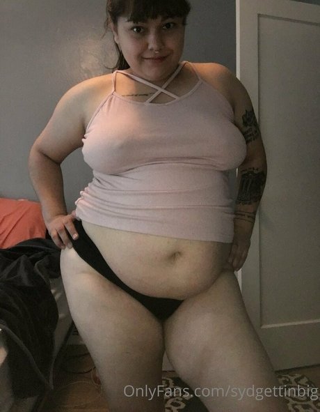 sydgettinbig model photos