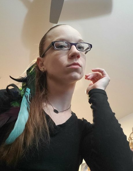 gtssyren naked star pics