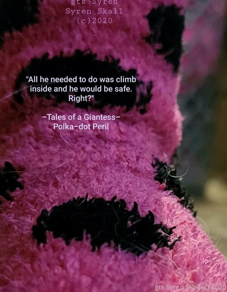 gtssyren nudes model image