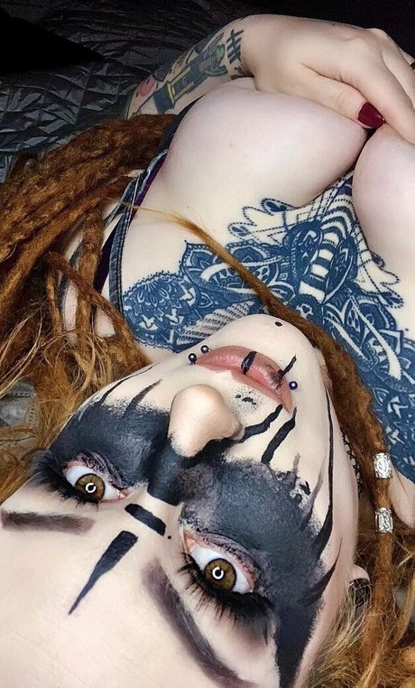 lollydreadfulfree model porn img