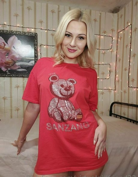 virtualgirlfriend33 pornstar galleries