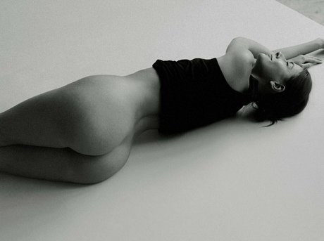 Linda x pornographic star photos