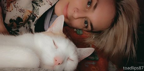 toadlips87 free actress photos