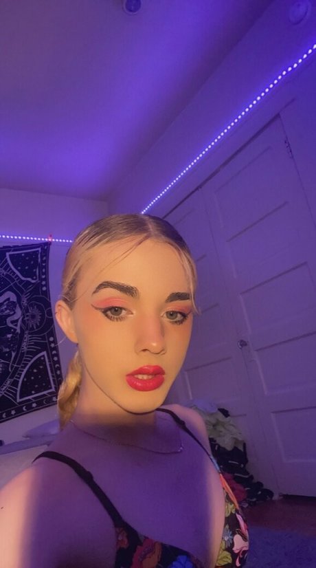 kholexcake hot star picture