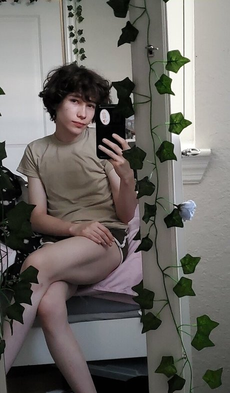 Xaviey perfect star photo