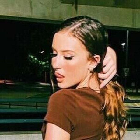 Seagan Powell model nice photo