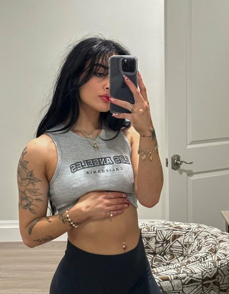 Athena Aragon pornstar top images