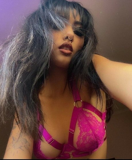 Arivalilith hd actress galleries