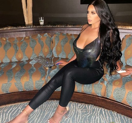 Jordan Taverner model sexy galleries