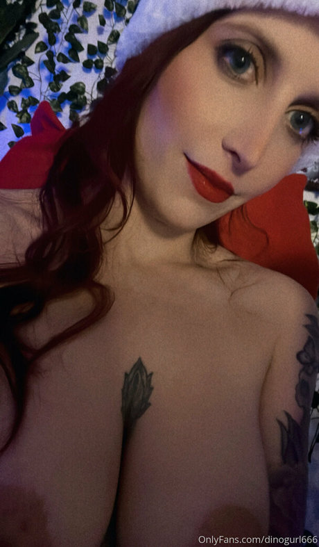 dinogurl666 erotic star images