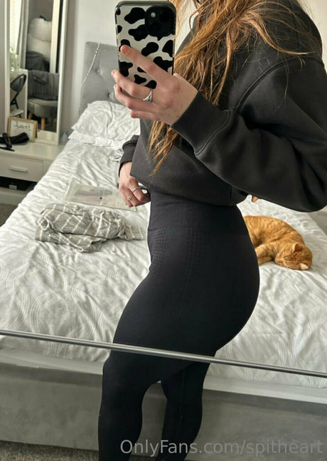 spitheart model top pics