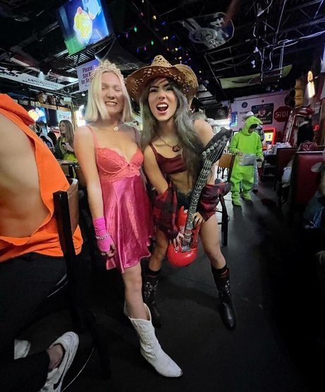 Julia Katelyn Ernst star beautiful gallery