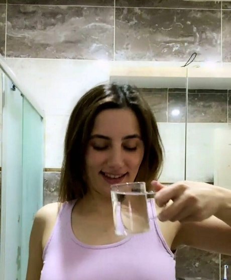 Tango Live actress image