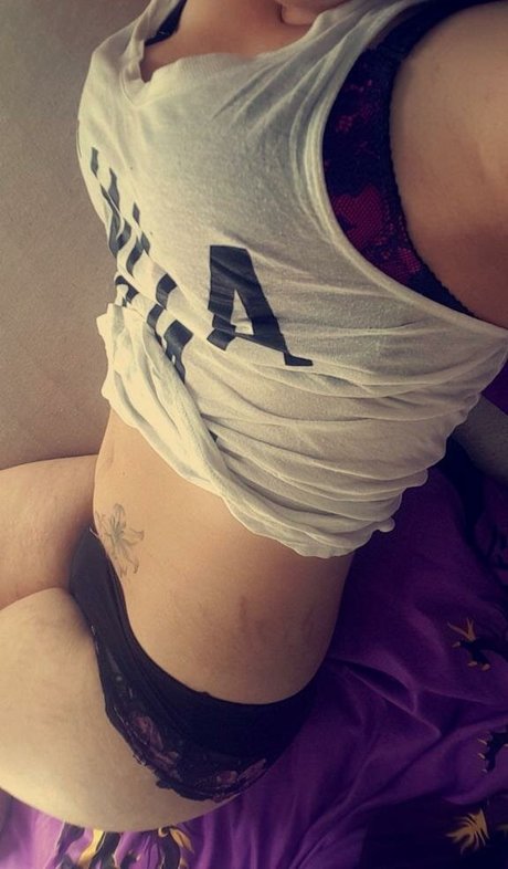 Vanessa Schlechter adult actress img