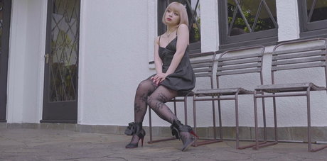 Mizuhashi Mai nude model images