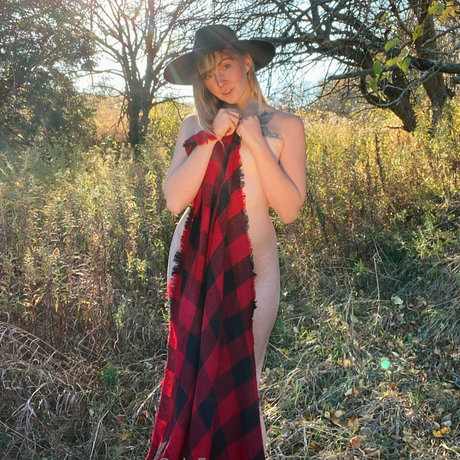 yourlittlefauxfoxfree sex pornstar pic