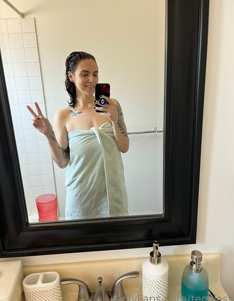 techjess star hd image