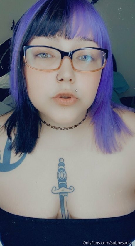 subbysadgirl free model picture