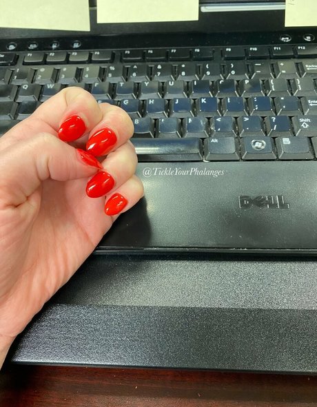 goddess tickle star nude img