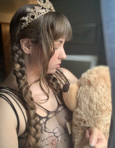 NSFWLeia star hd img