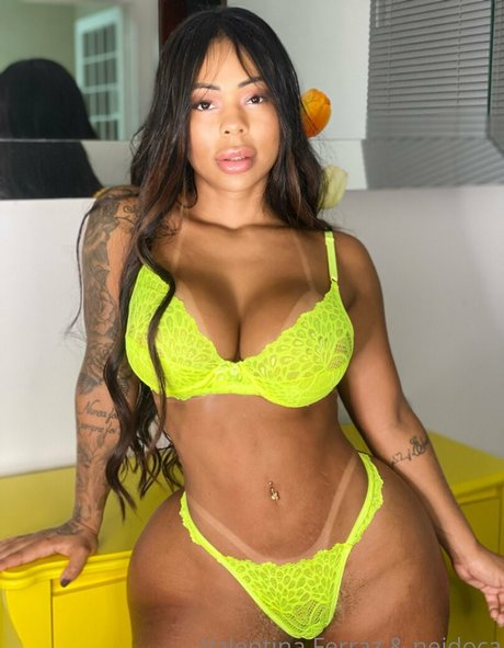 valentinaeneidoca exclusive model pics