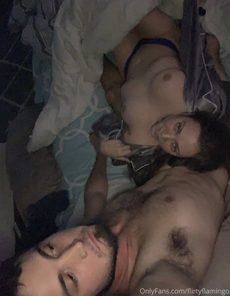 flirtyflamingo sex actress picture