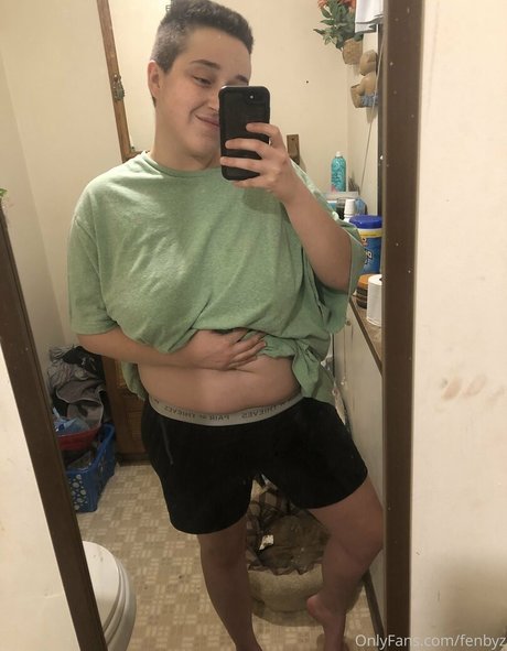 fenbyz beautiful actress pic