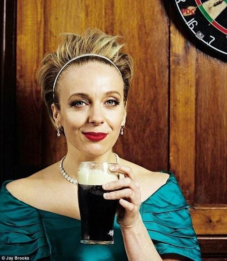 Amanda Abbington best model gallery