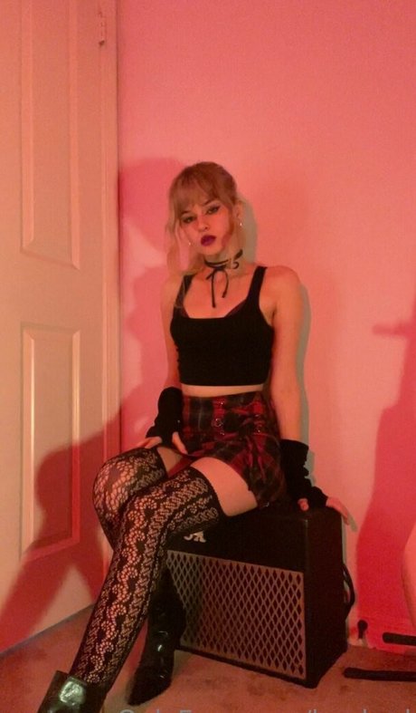 hanbud naked star galleries