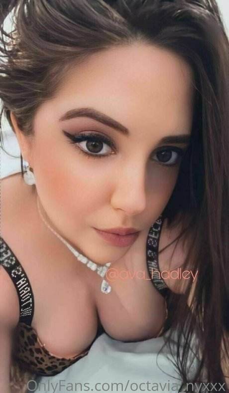 octavia nyxxx model pretty pics