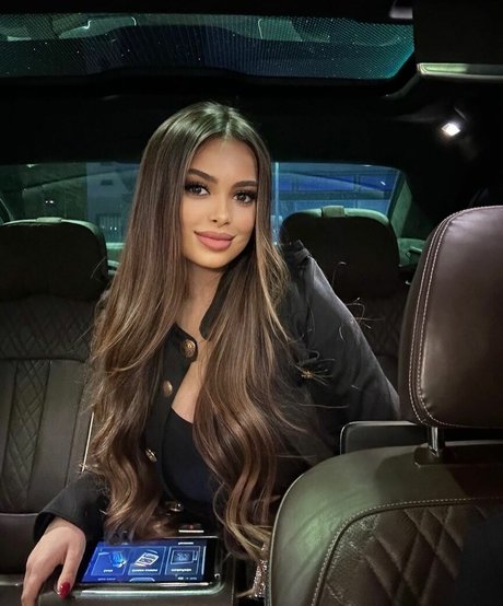 Maya Bulgarien model porn photos