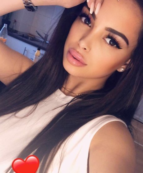 Maya Bulgarien model perfect picture