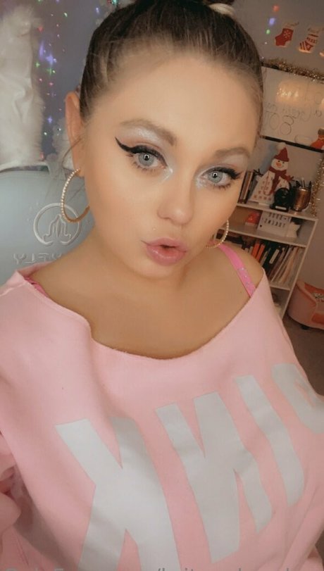britanybomber pornstar xxx picture