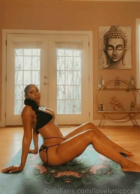 Lovelynicocoa erotic star image