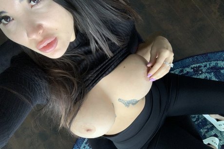 hairy pussy onlyfans xxx pictures