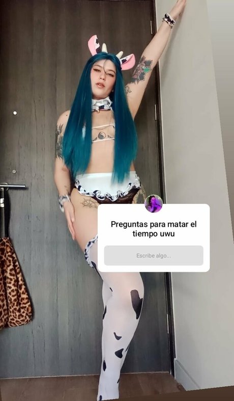 elfadesangre model exclusive photo