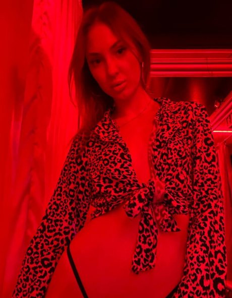 kate lina star exclusive pic