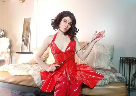 minx mx art actress photos