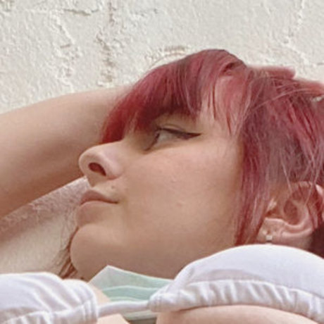 Kuurinee sex model images