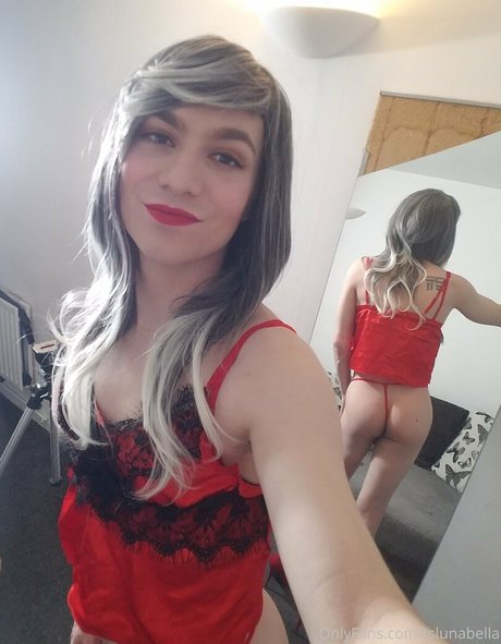 tslunabella high quality actress galleries