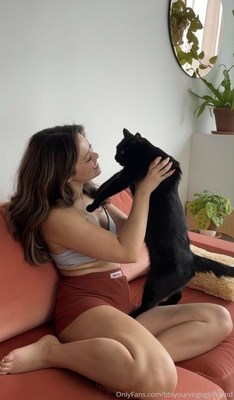 btsyourvirgogirlfriend model hot photo