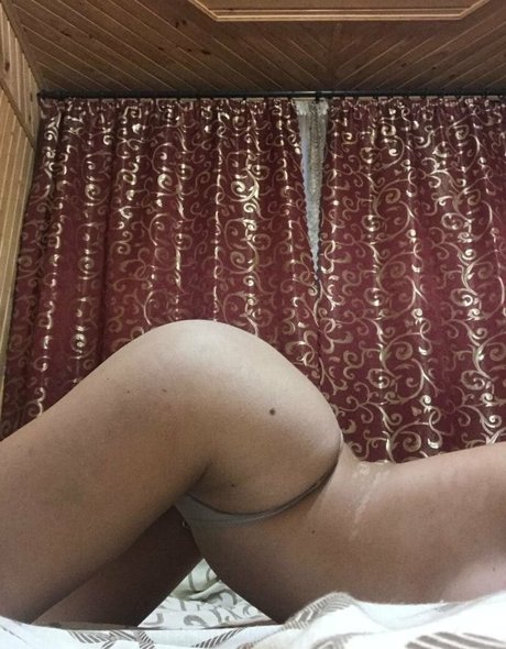 anyabrunette naked pornstar photos