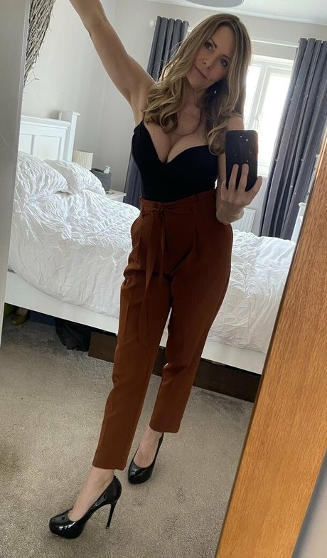 msyates72 model hot images