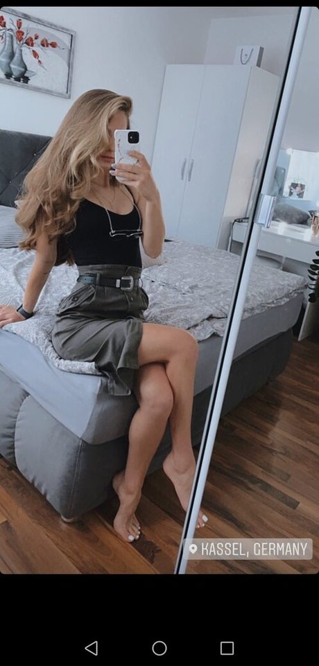 Olgaptko_ erotic actress photo